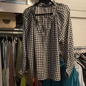 Unsubscribed Stylish Black and White Checkered Blouse